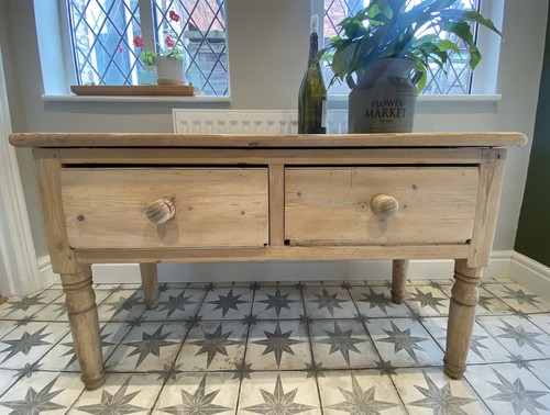 Antique rustic farmhouse solid - farmhouse,