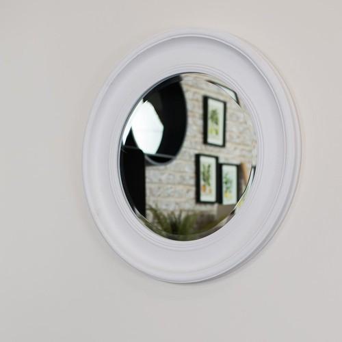 Round vintage white wall - round,