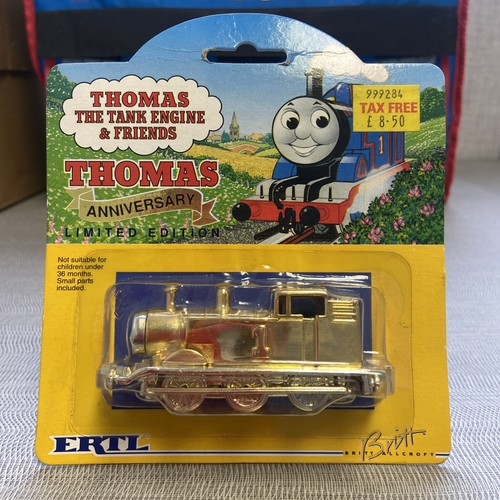 Gold thomas the tank engine - gold,