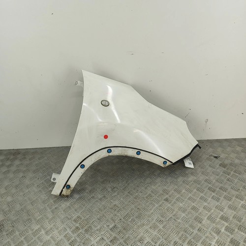 Fiat 500l 351 352 front - front, right