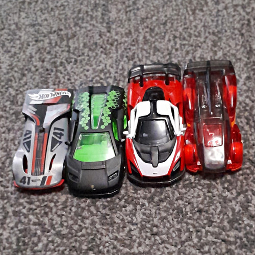 Hot wheels lot diecast - hot, 4