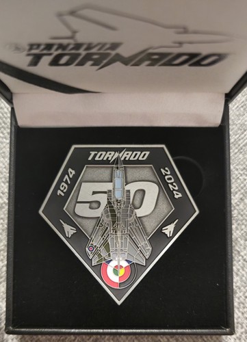 Signed tornado year - tornado, 50