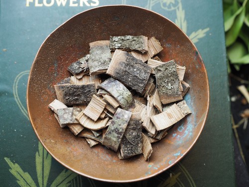 English tree barks for incense - english,