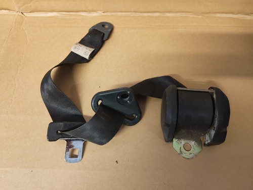 Rear left seat - seat, intertia