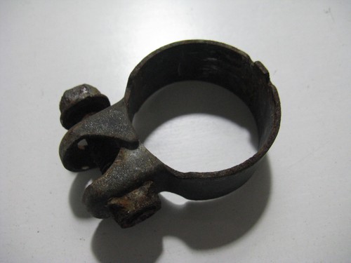 Exhaust manifold clamp - manifold,