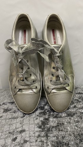 Prada metallic silver leather - metallic,