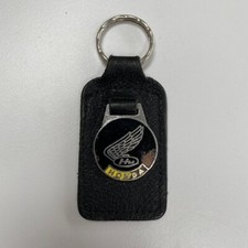 VINTAGE HONDA KEYRING MADE IN ENGLAND REAL LEATHER HIDE CAR DEALER KEY RING