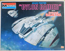 Monogram Cylon Raider