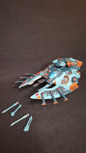 Eldar wave serpent falcon - serpent,
