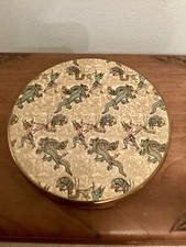 Vintage 50s Vogue Vanities Persian Legends Powder Compact with Dragons - England