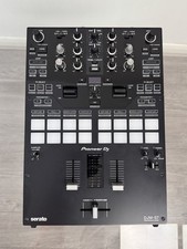 Pioneer DJ DJM-S7 Battle Mixer