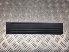 2006 MERCEDES R 320 INTERIOR DOOR STEP TRIM FRONT LEFT PASSENGER A2516860036