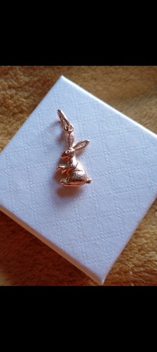 Hallmarked solid 9ct gold - hallmarked,