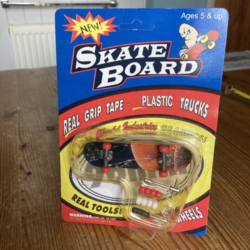 Finger skateboard around 20 - finger,