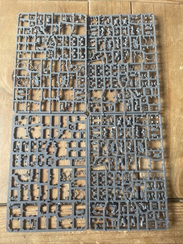 Necromunda van saar - saar, on