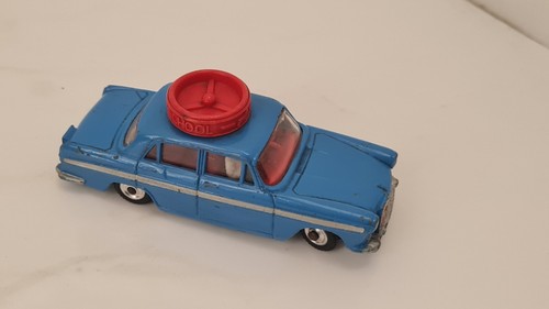 Corgi toys austin motor - austin, a.60