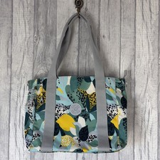 Kipling Medium - Large Green