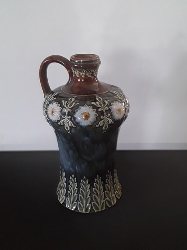 Antique royal doulton lambeth - doulton,