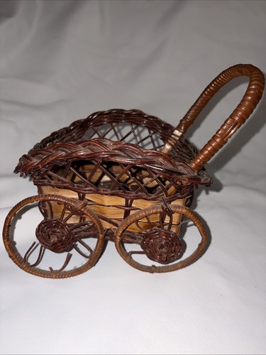 Vintage wicker baby - baby, carriage