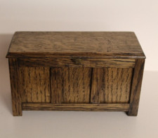 DOLLS HOUSE MINIATURE  =