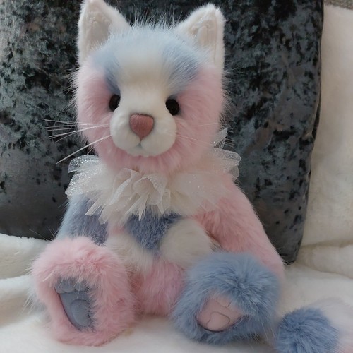 Charlie bears signature - charlie,