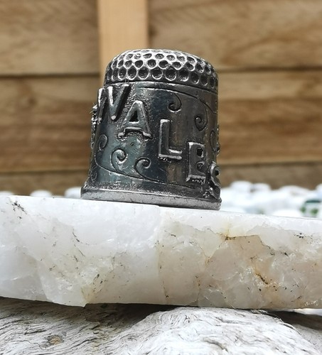 Vintage williams thimble - ae,