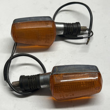 Yamaha Motorcycle Side Indicator Lights Lenses  Complete Set Pair Good 50R000223
