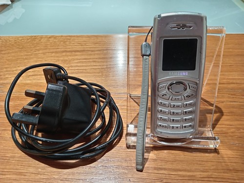 Samsung c100 mobile phone - phone, o2