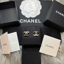 Authentic CHANEL 2022 22K