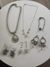 Bulk 6 Piece Various Costume Jewellery Pieces