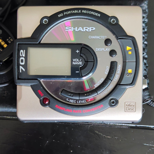 Sharp 702 portable - md,