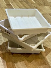 4 Print/film developing trays