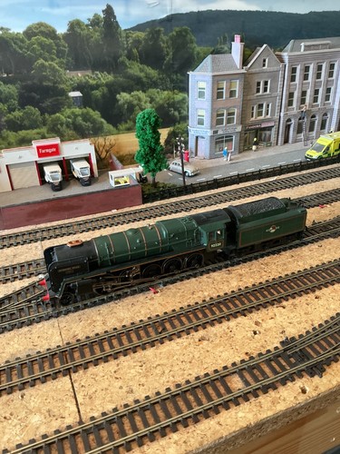 Hornby steam locomotve - hornby, 9f