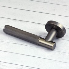 Antique Brass Knurled Lever on