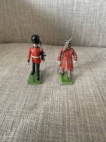 Vintage britains soldiers - vintage,