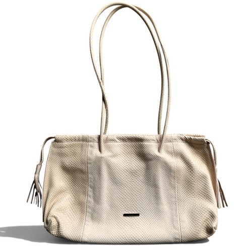 Gucci embossed mini - embossed,