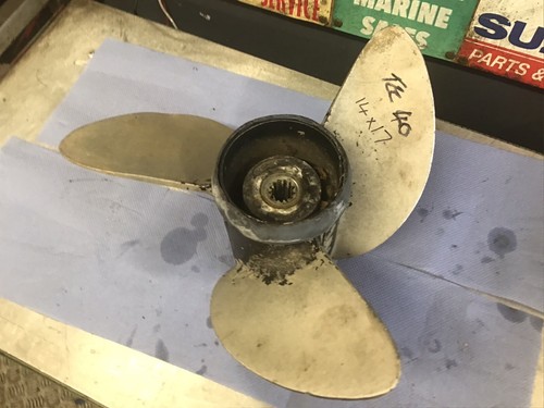 Evinrude etec propeller 40hp - etec,