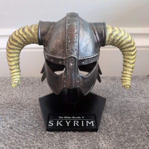 The elder scrolls skyrim - scrolls,