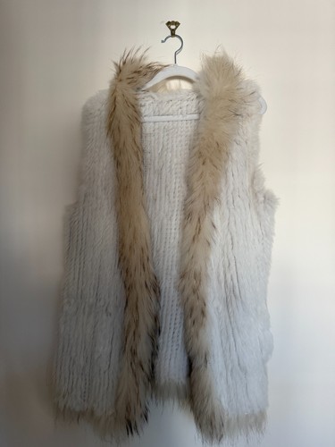 Elegant ivory rabbit fur gilet - ivory,