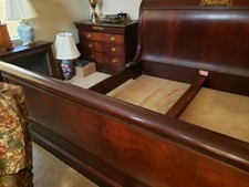 Henkel Harris Queen Mahogany