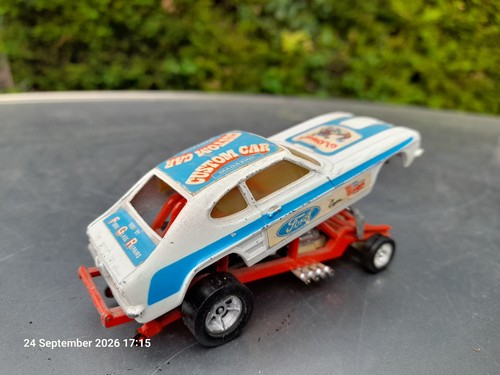 Corgi toys 163 - ford, capri