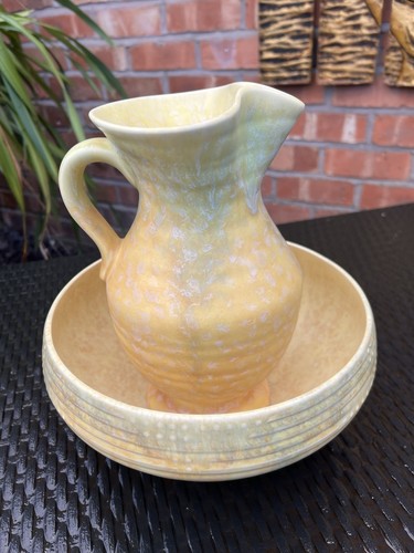 Beswick art deco jug vase - art, no72