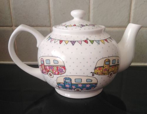 Queens caravan trail tea pot - caravan,