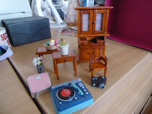 Collectors dolls house - collectors,