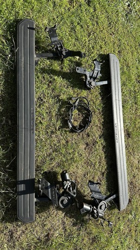 Genuine land rover - land,