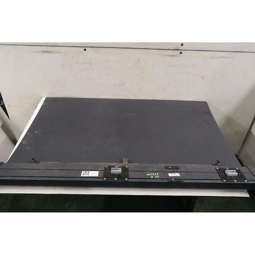 Rear plate mercedes classe - rear,