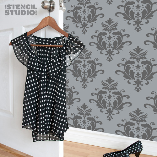 Acanthus damask wall stencil - acanthus,