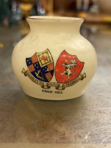 Grafton crested china - crested, battle