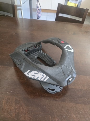 Leatt neck brace - leatt, 5.5
