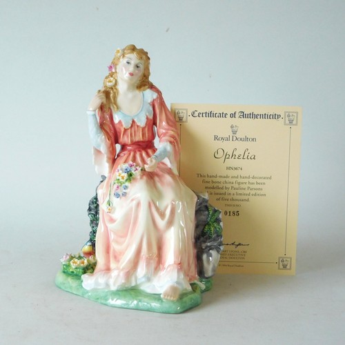 Royal doulton figurine - doulton,